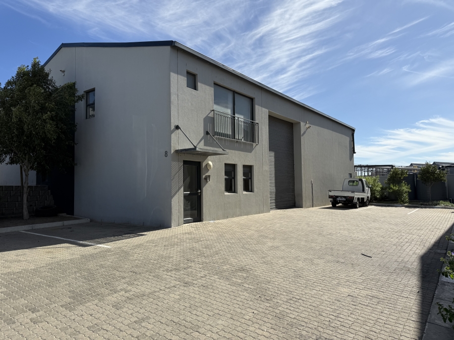 To Let Commercial Property for Rent in Rivergate Western Cape